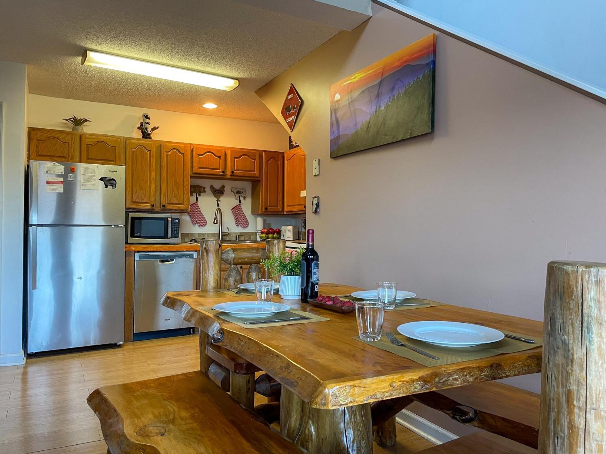 Heavenly View - Bear Themed Cabin, Hottub, Dog-Friendly, Near ガトリンバーグ エクステリア 写真